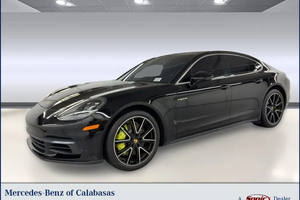 2018 Porsche Panamera E-Hybrid 4 photo 1
