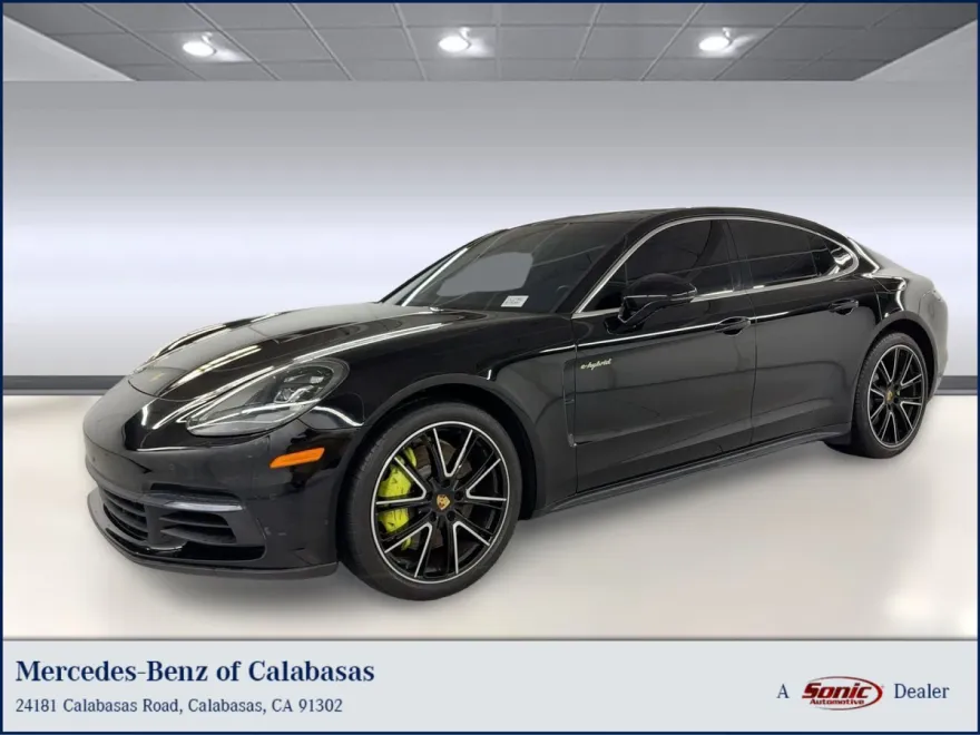 2018 Porsche Panamera E-Hybrid 4 photo 1