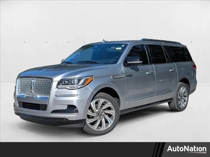 2024 Lincoln Navigator L Reserve photo 1
