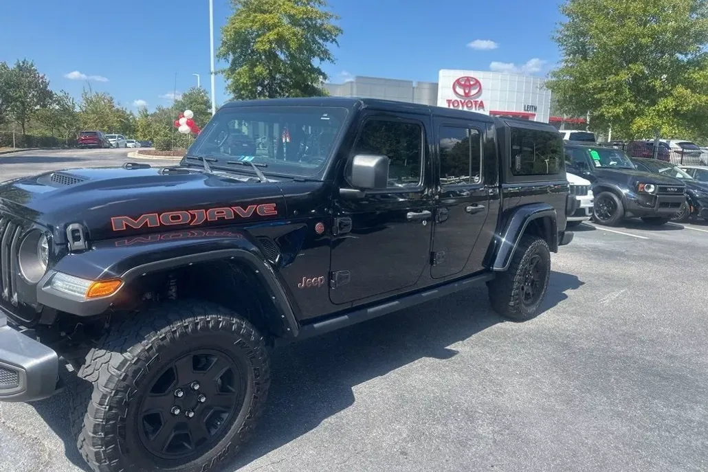 2021 Jeep Gladiator Mojave photo 1