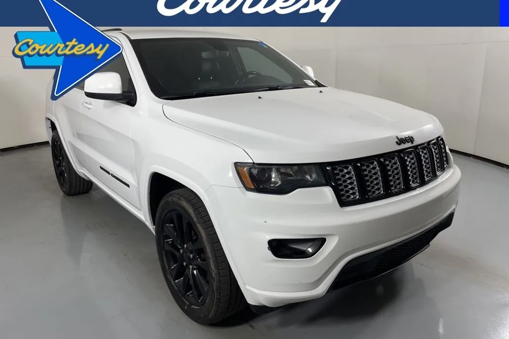 2020 Jeep Grand Cherokee Altitude photo 1