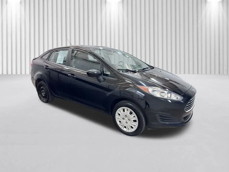 2019 Ford Fiesta S photo 1