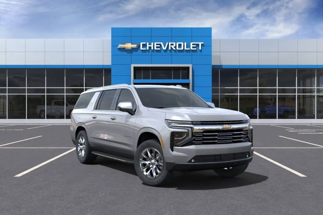 2025 Chevrolet Suburban Premier photo 1