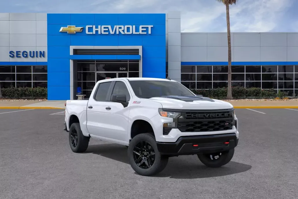 2025 Chevrolet Silverado 1500 Custom Trail Boss photo 1