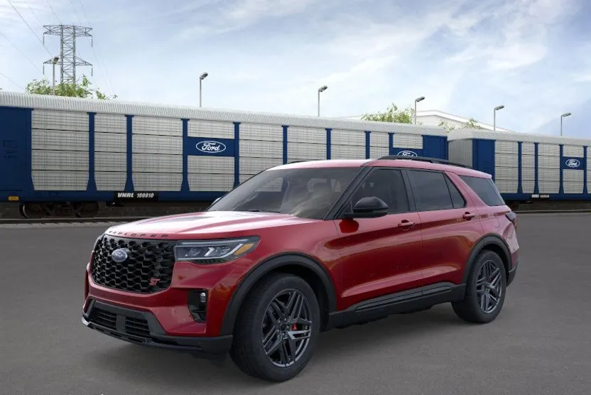 2025 Ford Explorer ST photo 1