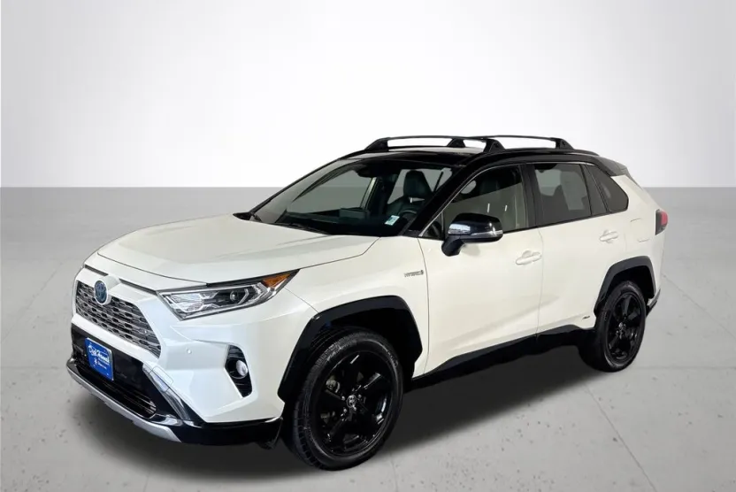 2020 Toyota RAV4 Hybrid XSE photo 1