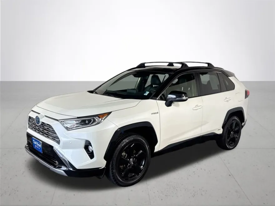 2020 Toyota RAV4 Hybrid XSE photo 1