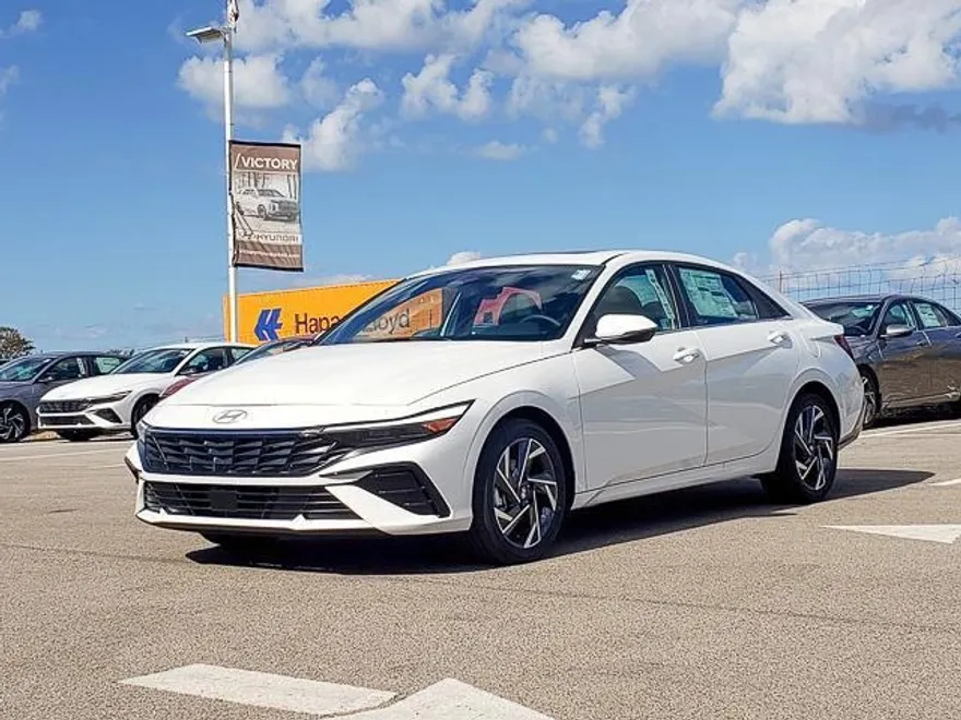 2025 Hyundai Elantra Hybrid Limited photo 1