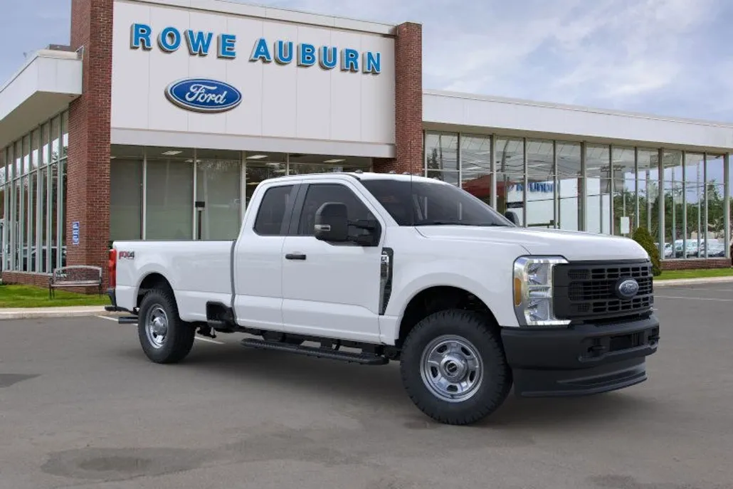 2025 Ford F-350 XL photo 1
