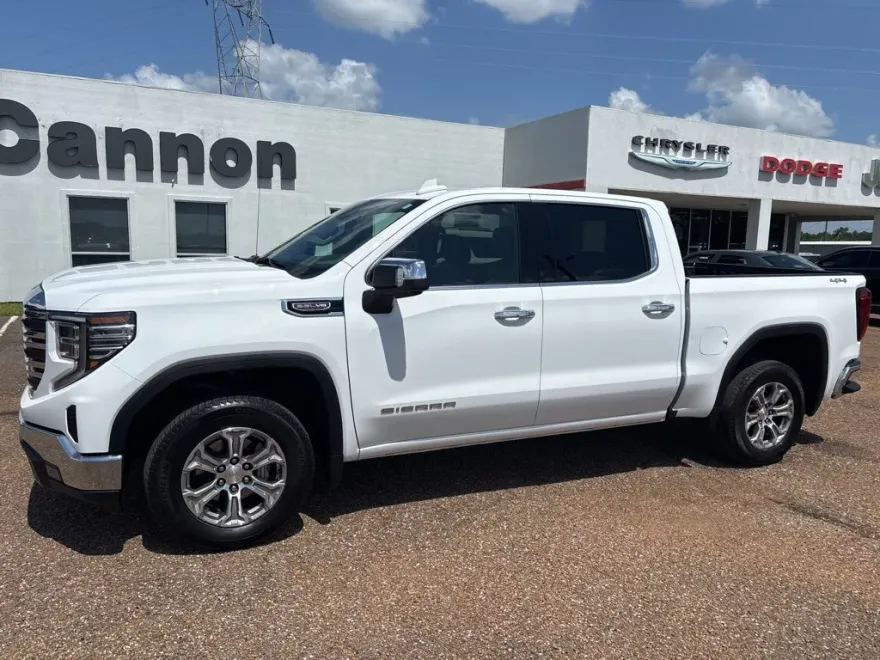 2025 Gmc Sierra 1500 SLT photo 1