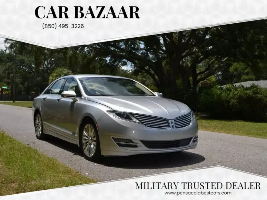 2013 Lincoln MKZ photo 1