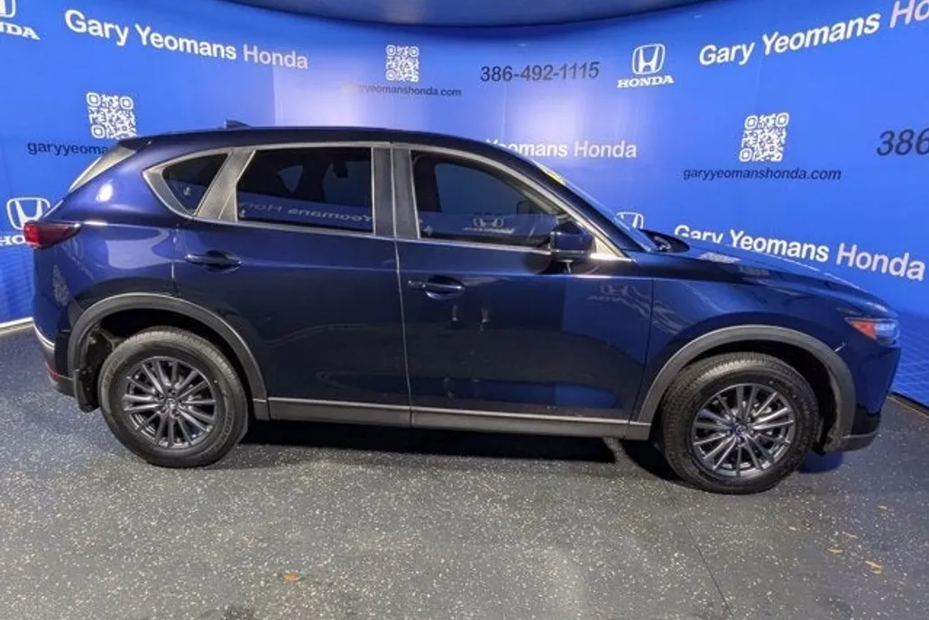 2021 Mazda CX-5 Touring photo 1