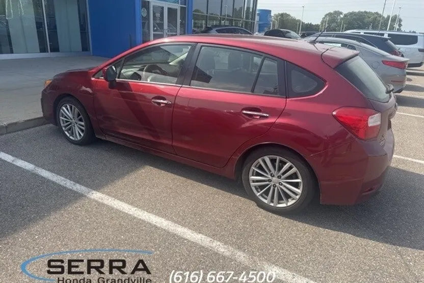 2014 Subaru Impreza 2.0i Limited photo 1