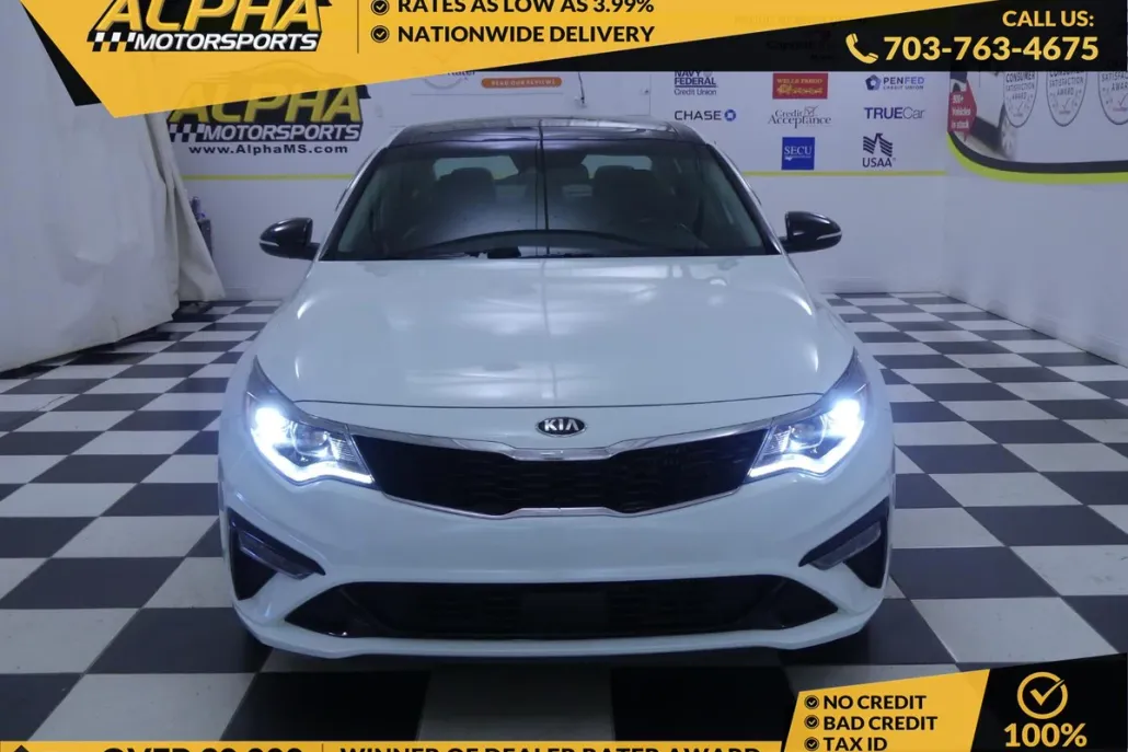 2020 Kia Optima SX photo 1