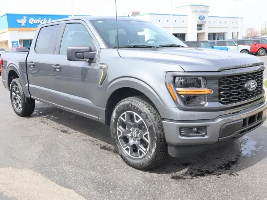 2025 Ford F-150 STX photo 1