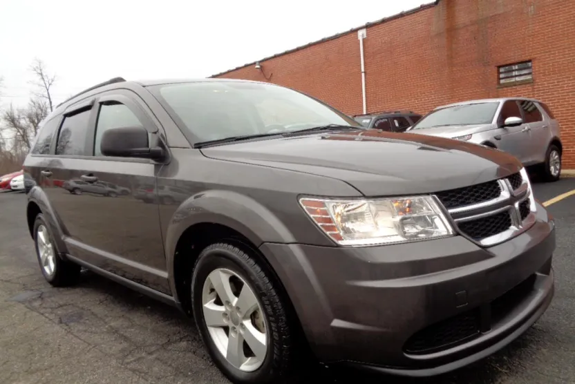 2017 Dodge Journey SE photo 1