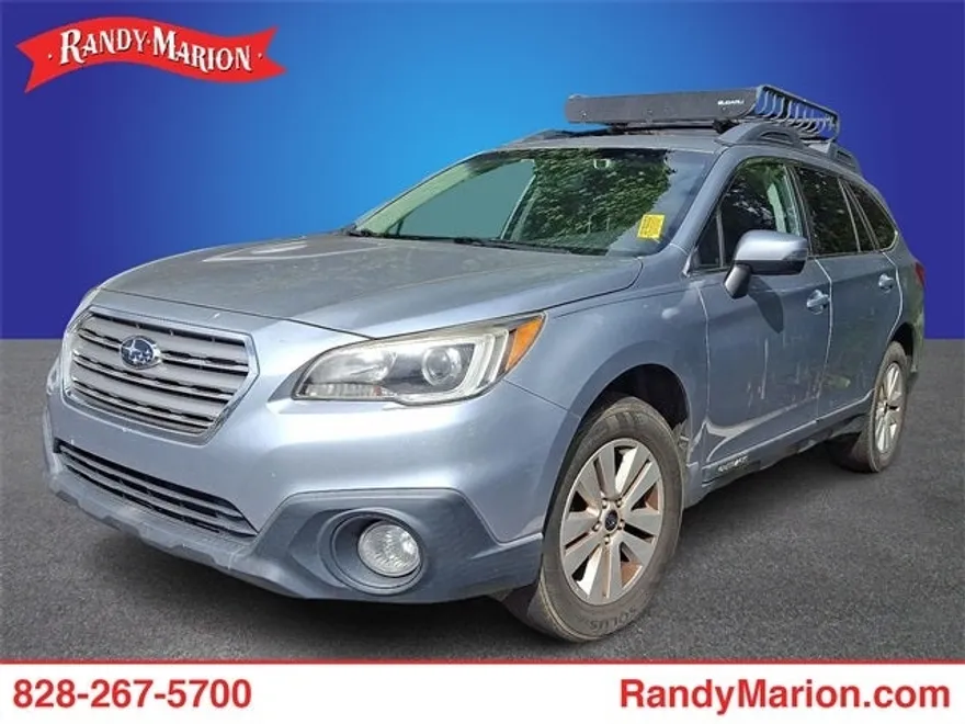 2017 Subaru Outback 2.5i Premium photo 1