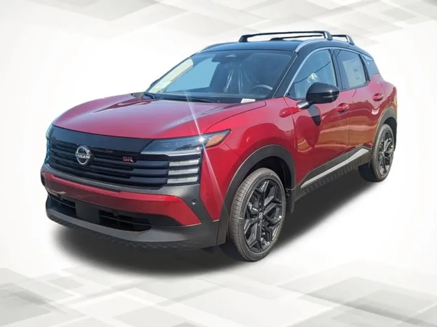 2025 Nissan Kicks SR photo 1