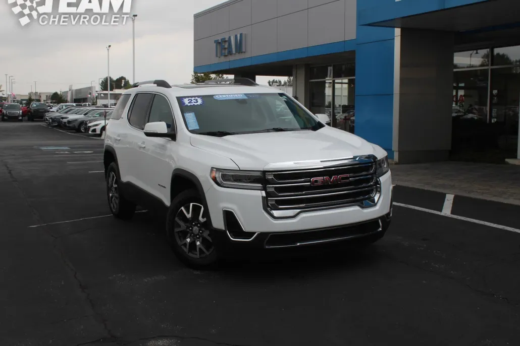 2023 Gmc Acadia SLE photo 1
