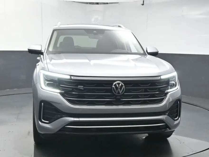 2026 Volkswagen Atlas SEL Premium R-Line photo 1