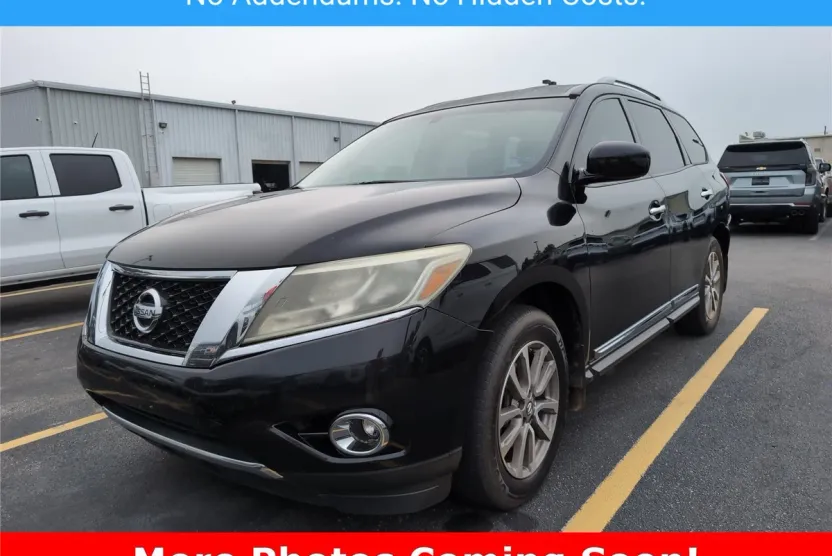 2014 Nissan Pathfinder SL photo 1