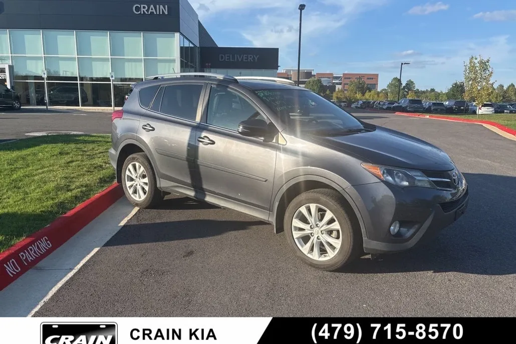 2013 Toyota RAV4 Limited photo 1