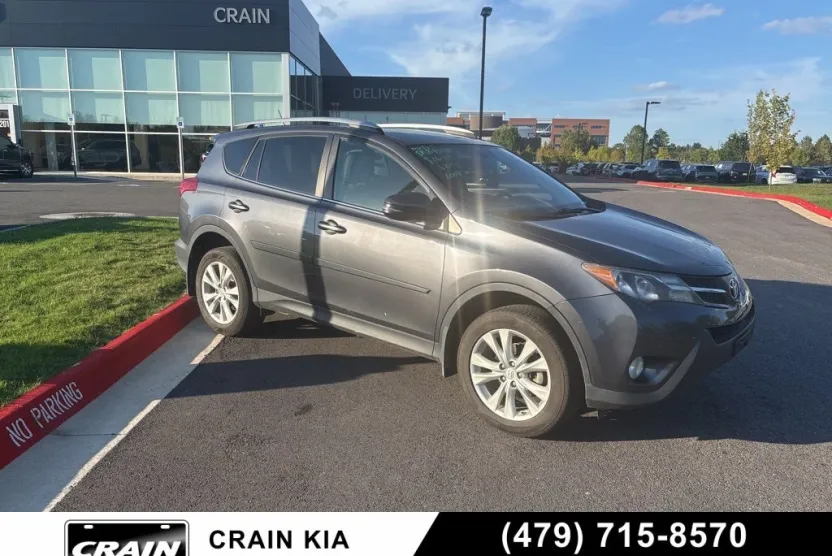 2013 Toyota RAV4 Limited photo 1