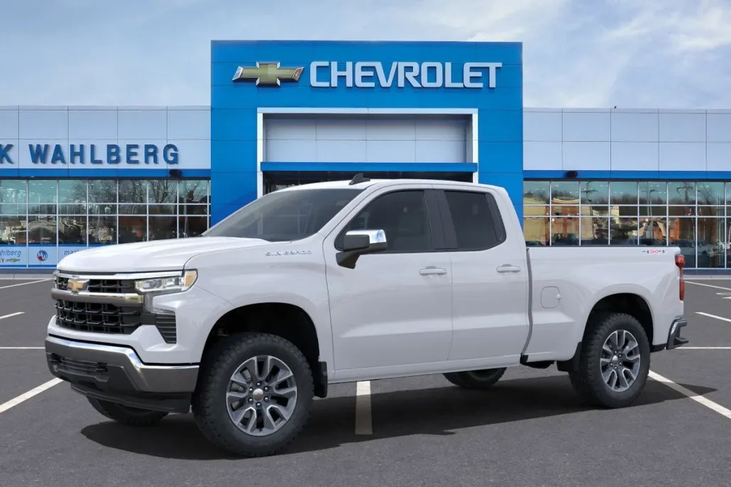 2025 Chevrolet Silverado 1500 LT photo 1