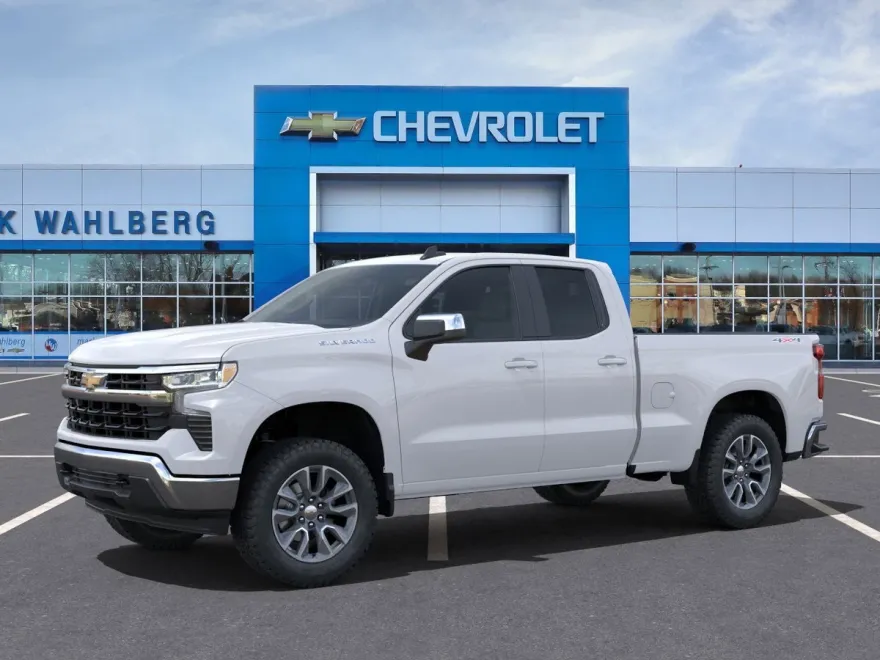 2025 Chevrolet Silverado 1500 LT photo 1