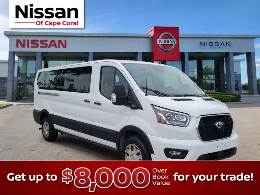2023 Ford Transit Passenger XLT photo 1
