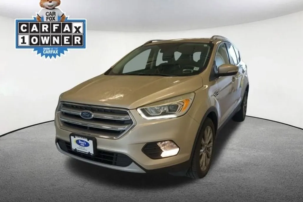 2017 Ford Escape Titanium photo 1