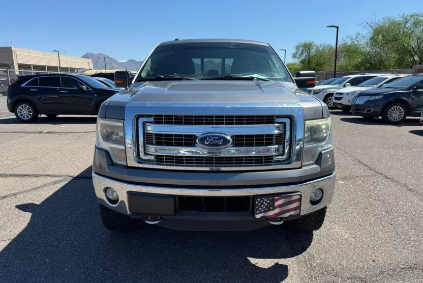 2014 Ford F-150 XLT photo 1