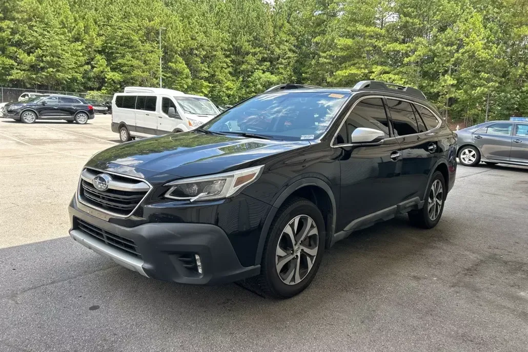 2020 Subaru Outback Touring XT photo 1