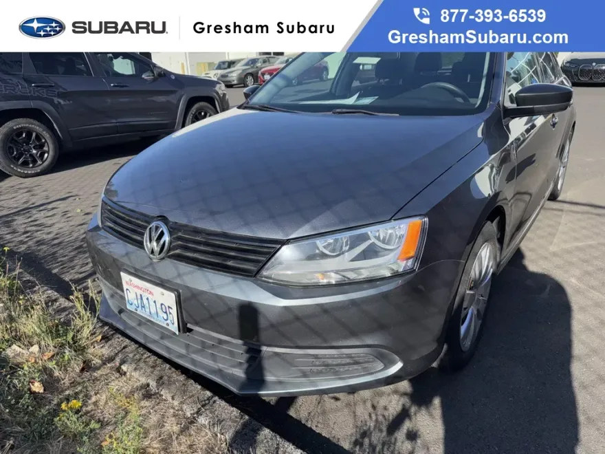 2013 Volkswagen Jetta 2.0 Base photo 1