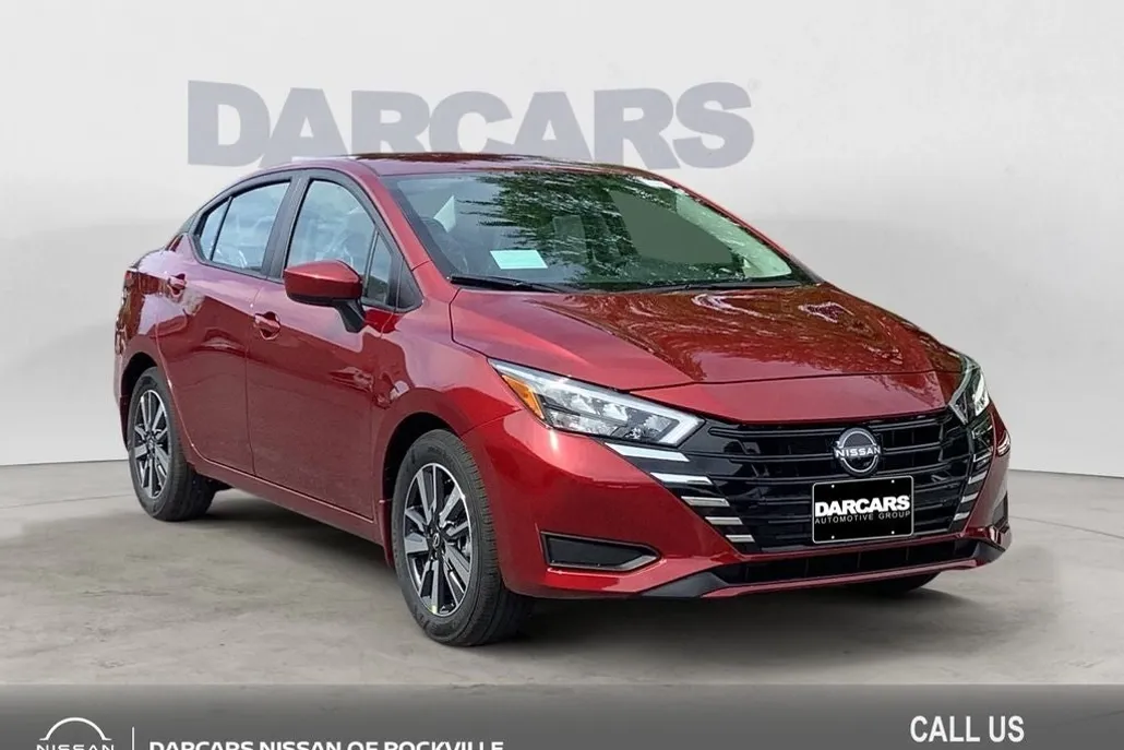 2025 Nissan Versa 1.6 SV photo 1