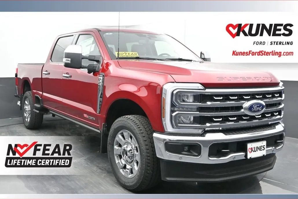 2025 Ford F-250 Lariat photo 1