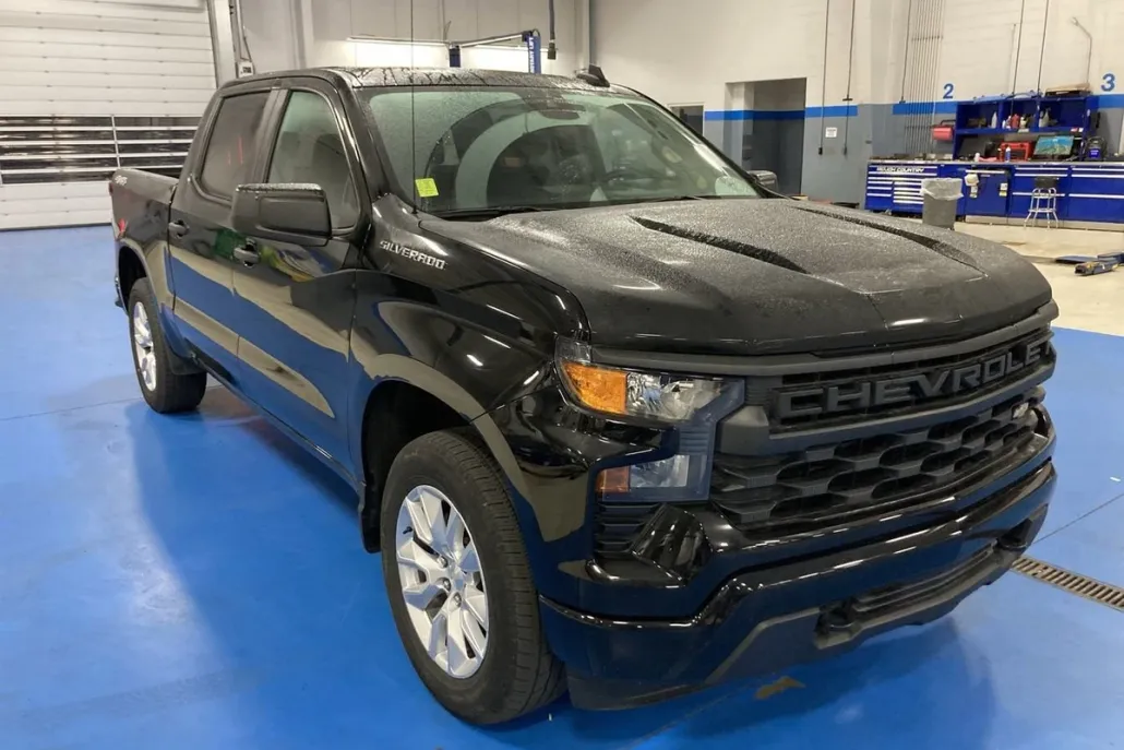 2022 Chevrolet Silverado 1500 Custom photo 1