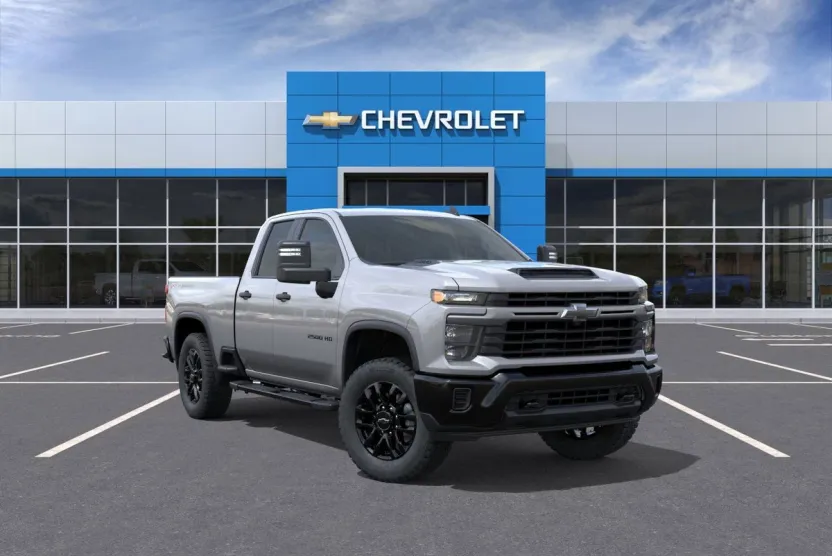 2026 Chevrolet Silverado 2500HD Custom photo 1