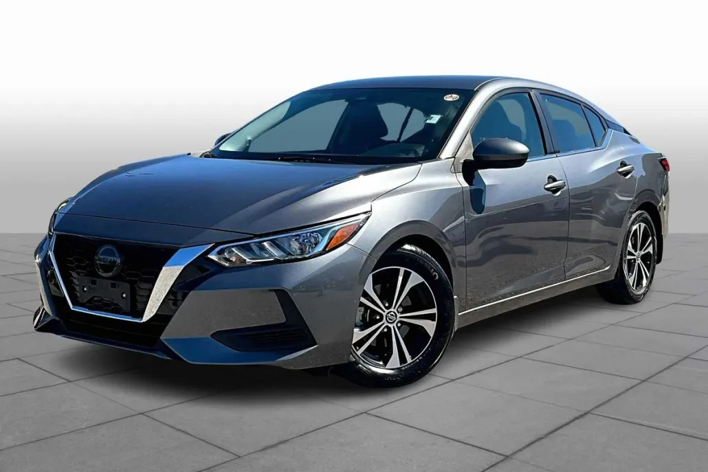 2022 Nissan Sentra SV photo 1
