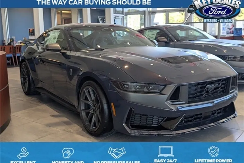 2025 Ford Mustang Dark Horse Premium photo 1