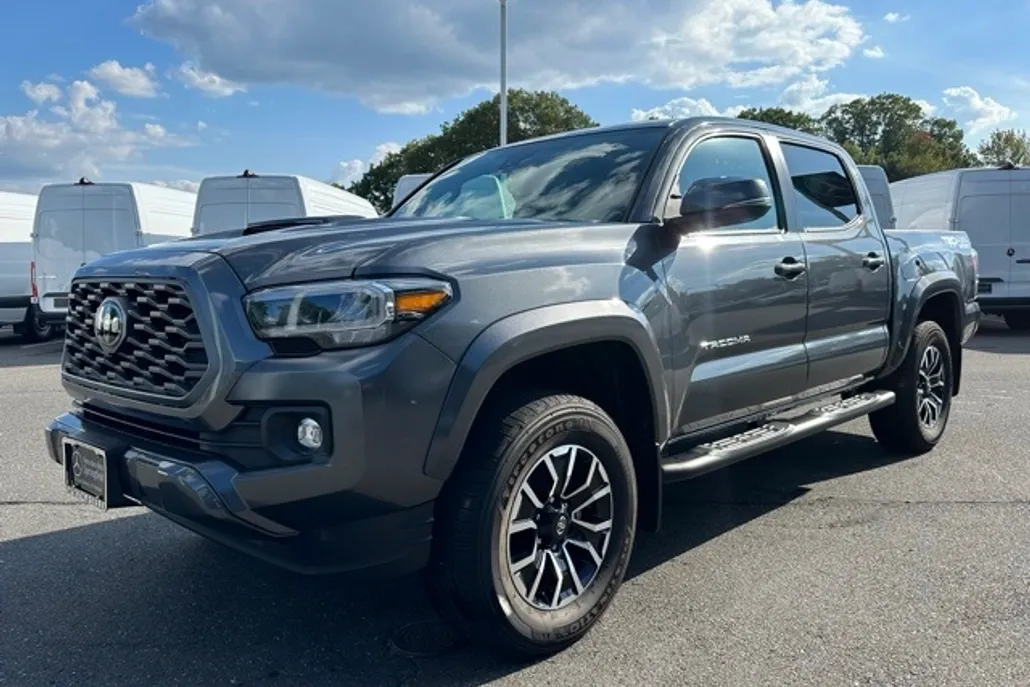 2023 Toyota Tacoma TRD Sport 4x4 photo 1