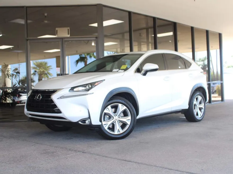 2017 Lexus NX 200t Luxury photo 1