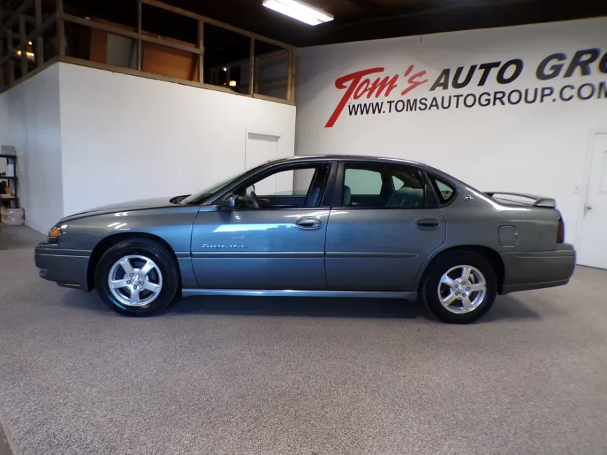 2004 Chevrolet Impala LS photo 1
