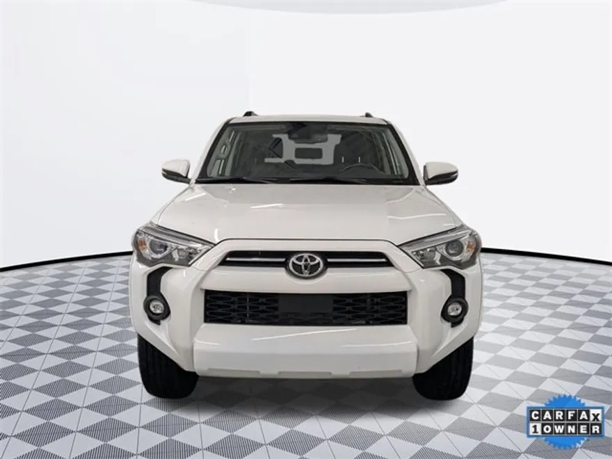 2024 Toyota 4Runner SR5 Premium photo 1
