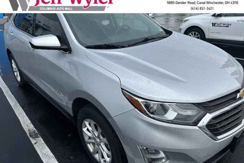 2018 Chevrolet Equinox LT photo 1