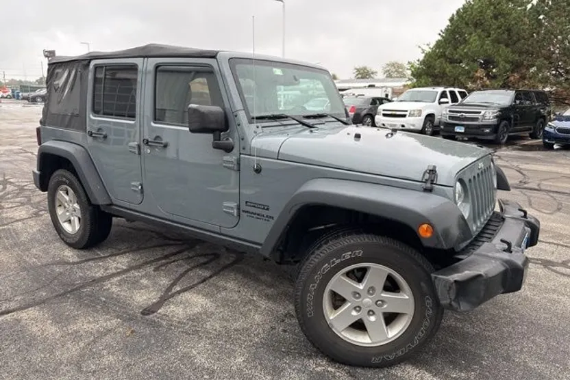 2015 Jeep Wrangler Unlimited Sport photo 1