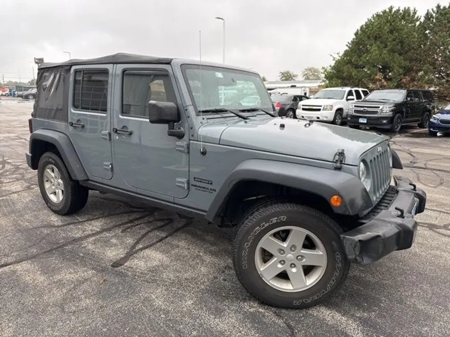 2015 Jeep Wrangler Unlimited Sport photo 1