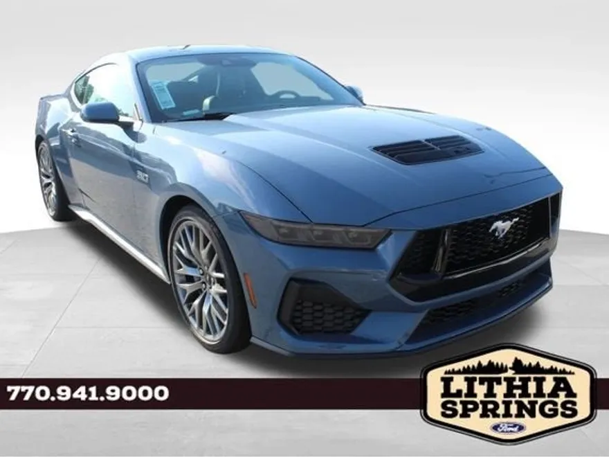 2025 Ford Mustang GT Premium photo 1