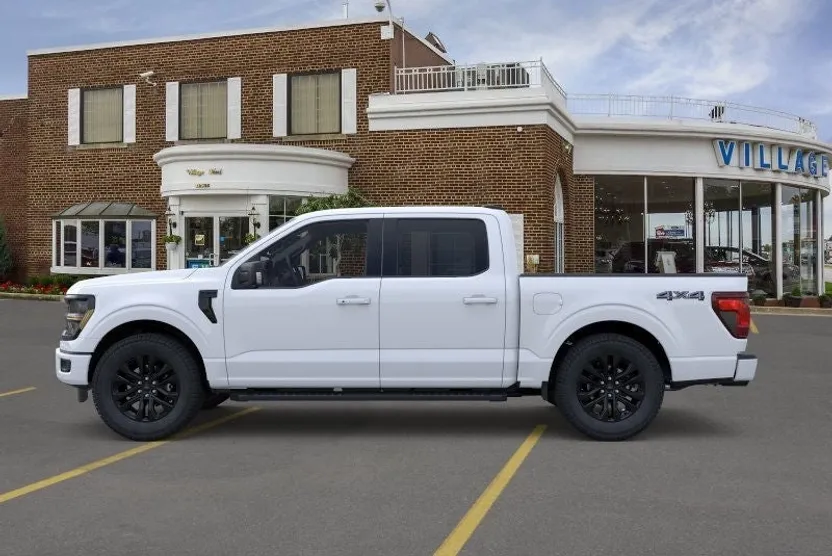 2025 Ford F-150 XLT photo 1