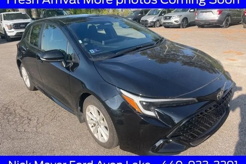 2023 Toyota Corolla SE photo 1